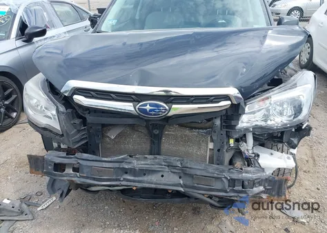 2018 Subaru Forester 2.5I Premium from USA, damaged, VIN JF2SJAEC3JG605087
